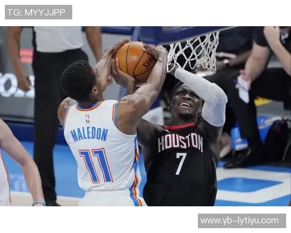 明天对阵雷霆泰伦卢谈小卡和比尔出战情况尚不明朗 明天对阵雷霆泰伦卢谈小卡和比尔出战情况尚不明朗